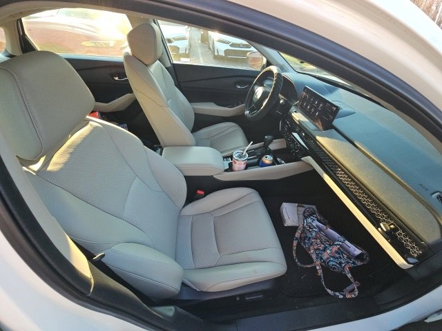 Used 2023 Honda Accord EX-L image 11