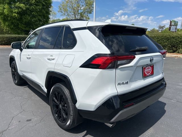 Used 2023 Toyota RAV4 SE image 11