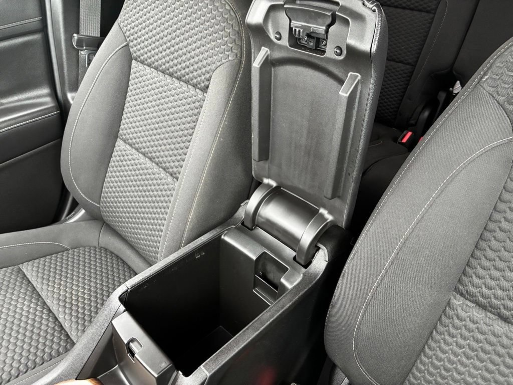Used 2019 GMC Acadia SLE w/ LPO, Floor Liner Package FWD image 19