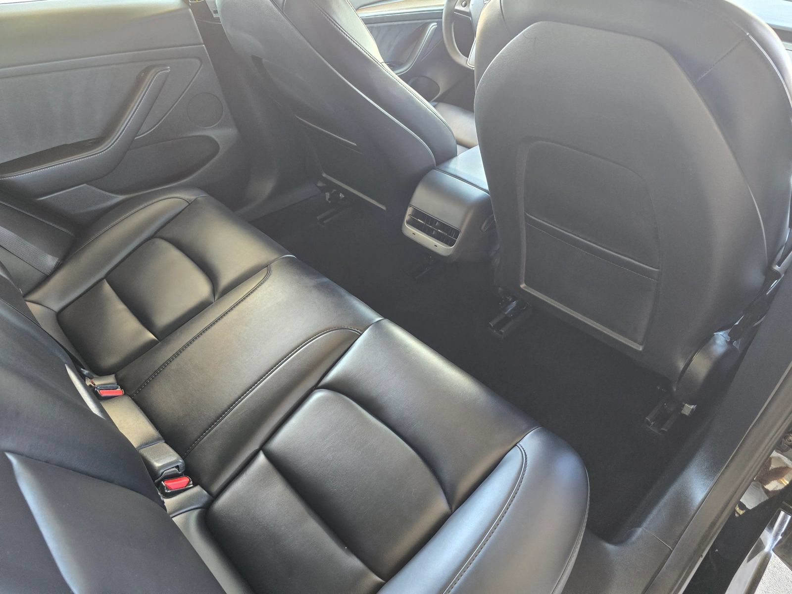 Used 2023 Tesla Model 3 Standard Range RWD image 31