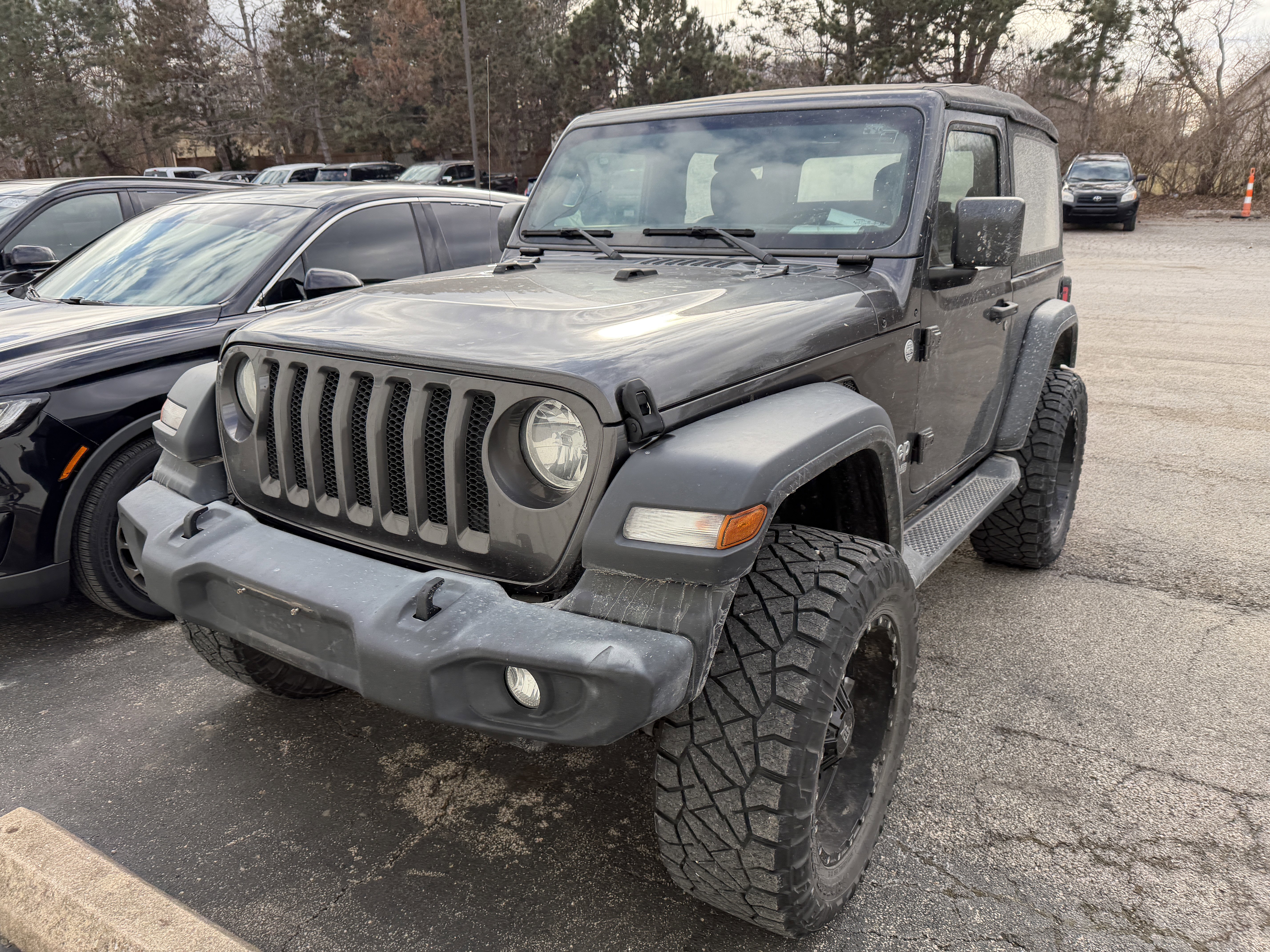 Used 2019 Jeep Wrangler Sport image 2