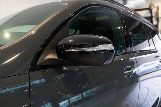 New 2026 Mercedes-Benz GLS 450 4MATIC image 8