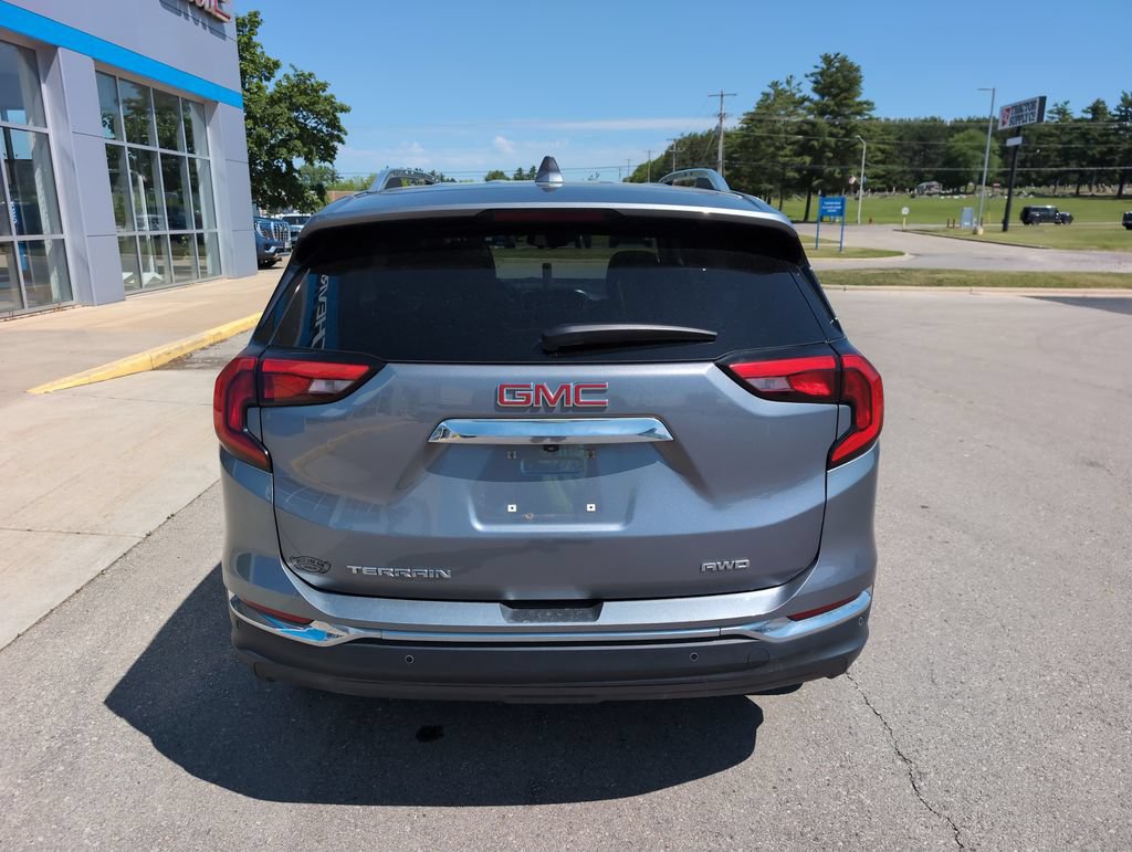 Used 2020 GMC Terrain SLT w/ Preferred Package AWD/4WD image 7