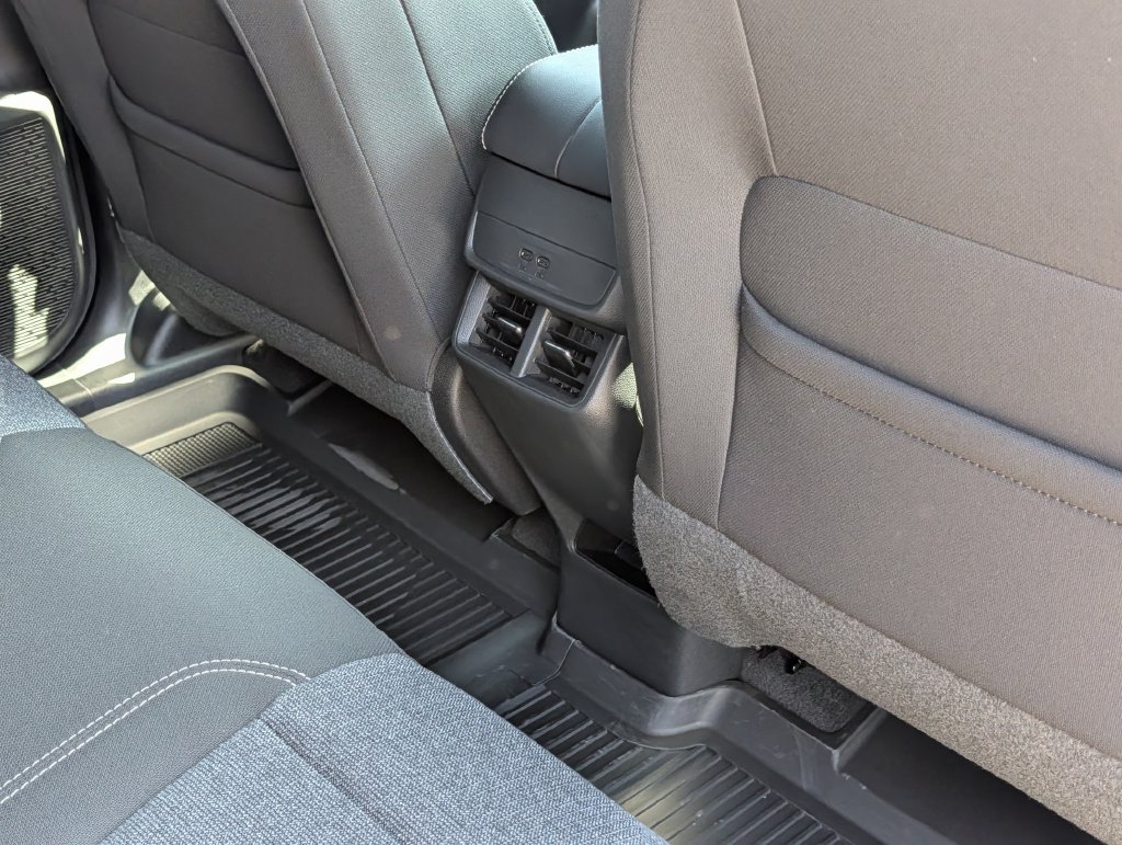 New 2027 GMC Terrain Elevation w/ Technology Package II FWD image 28