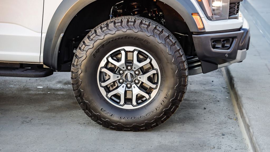 Used 2023 Ford F150 Raptor image 11