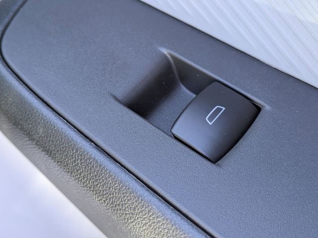 New 2027 Chevrolet Bolt LT w/ Comfort Package image 34