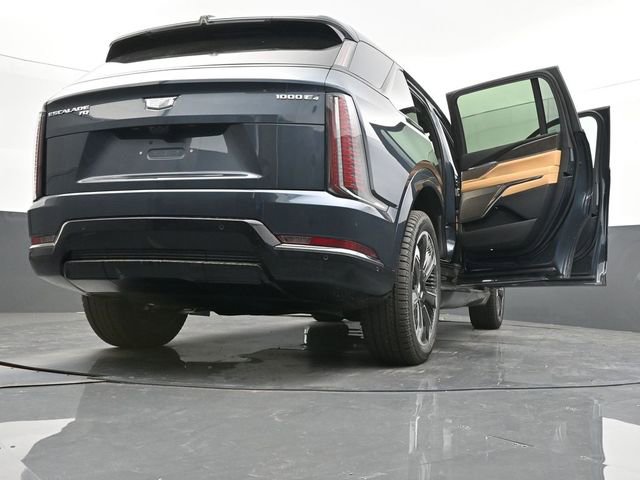 New 2025 Cadillac Escalade IQ Sport 2 image 73