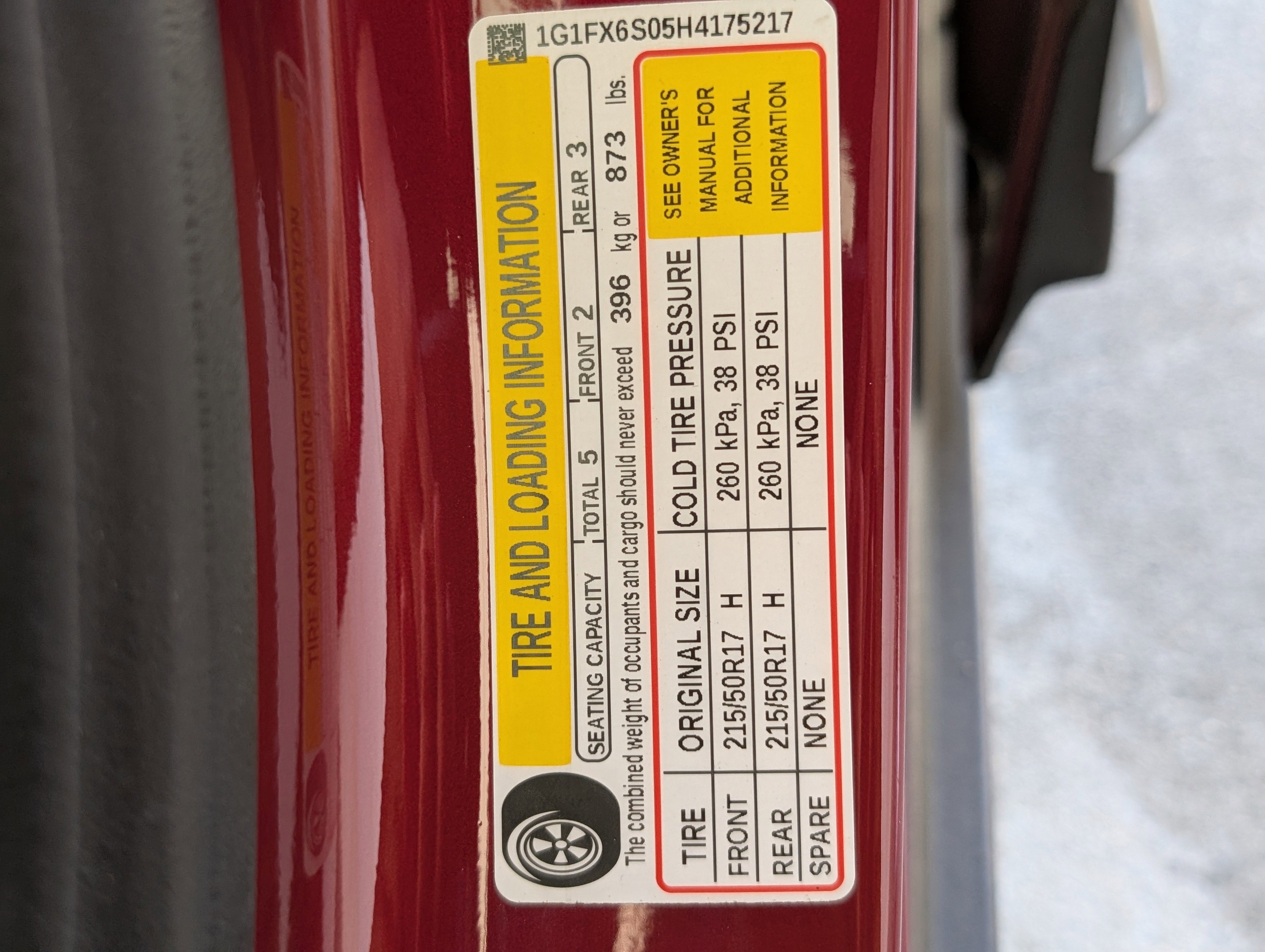 Used 2017 Chevrolet Bolt Premier w/ Driver Confidence II Package image 36