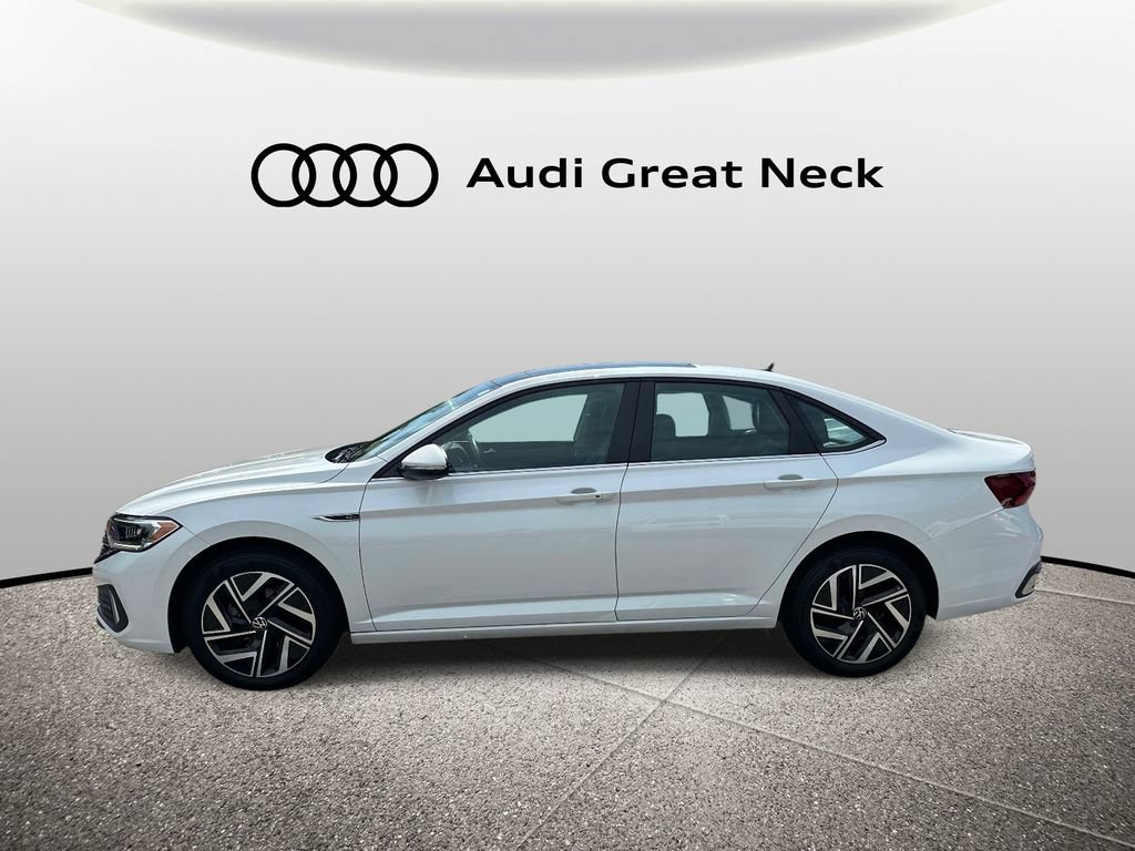Used 2022 Volkswagen Jetta SEL FWD image 21