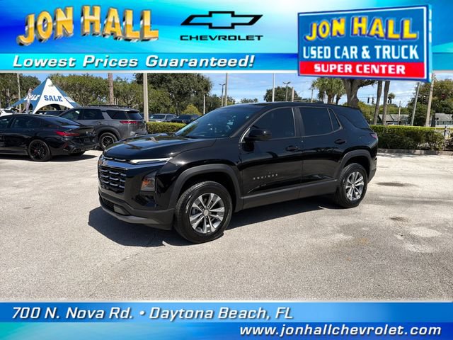Used 2026 Chevrolet Equinox LT w/ Safety and Technology Package FWD image 2