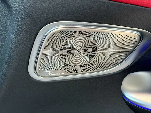 Certified 2025 Mercedes-Benz GLC 43 AMG 4MATIC image 21