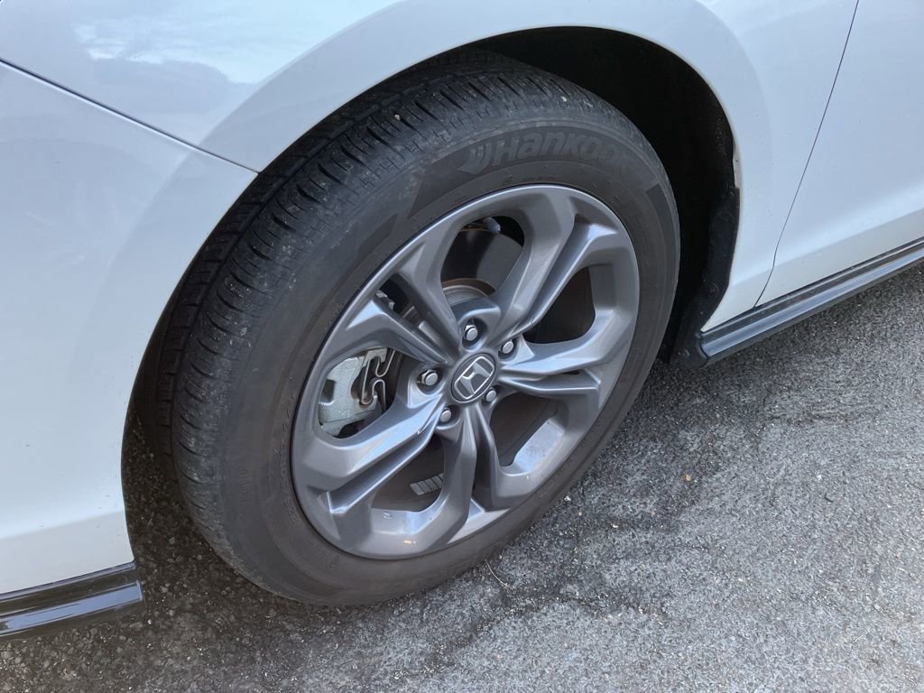 Used 2023 Honda Accord EX-L image 6