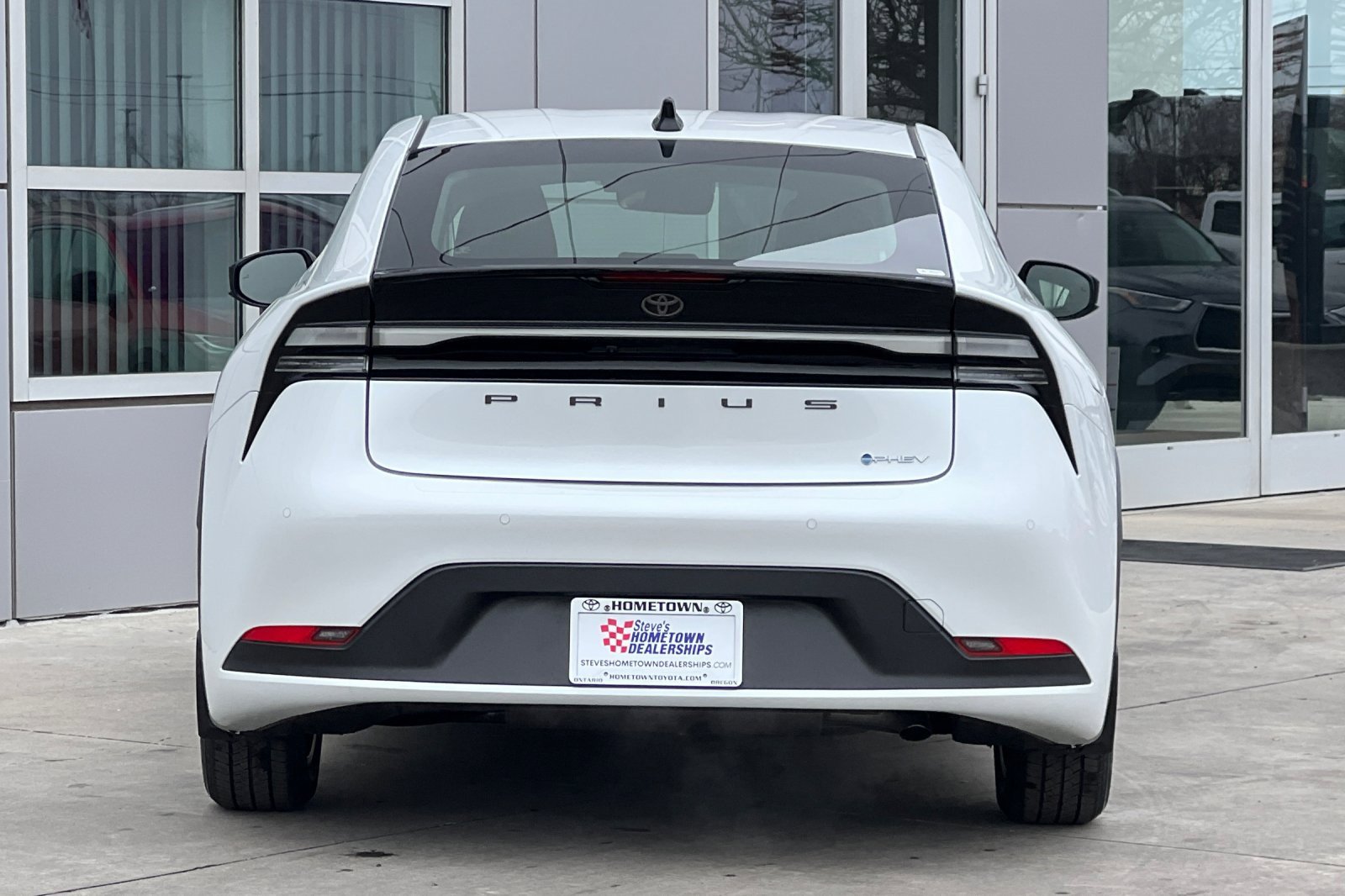 New 2026 Toyota Prius Plug-In Hybrid image 5