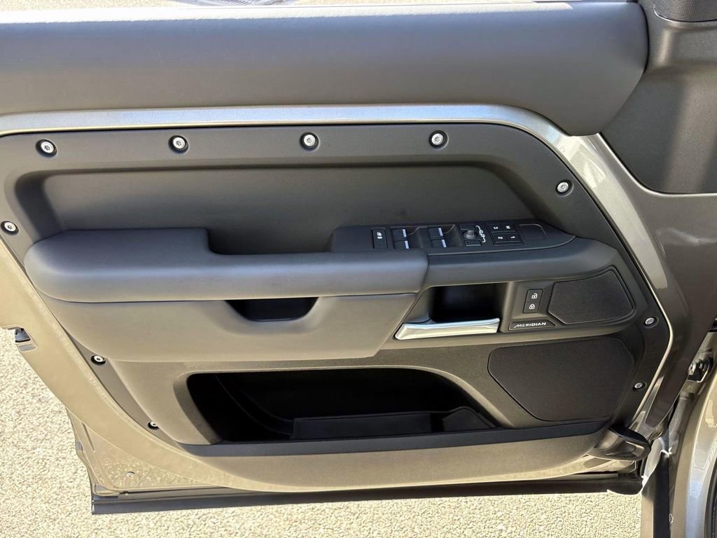 Certified 2025 Land Rover Defender 110 S image 9