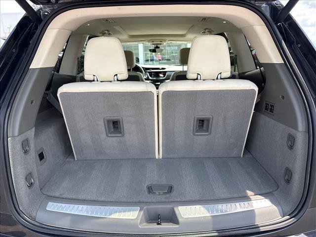 Certified 2022 Cadillac XT6 Premium Luxury w/ Technology Package FWD image 22