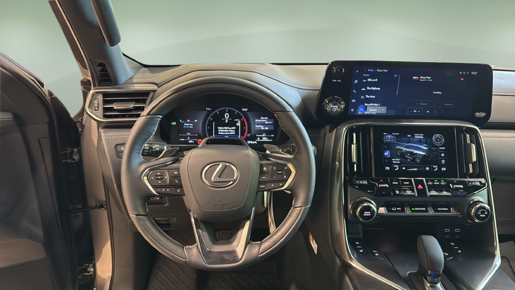 New 2026 Lexus LX 700h Luxury AWD/4WD image 19