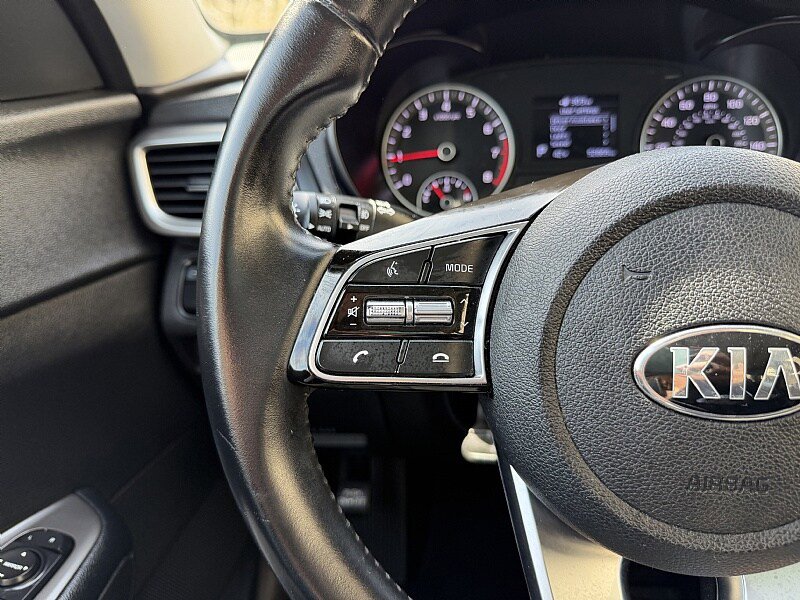 Used 2019 Kia Optima S image 20