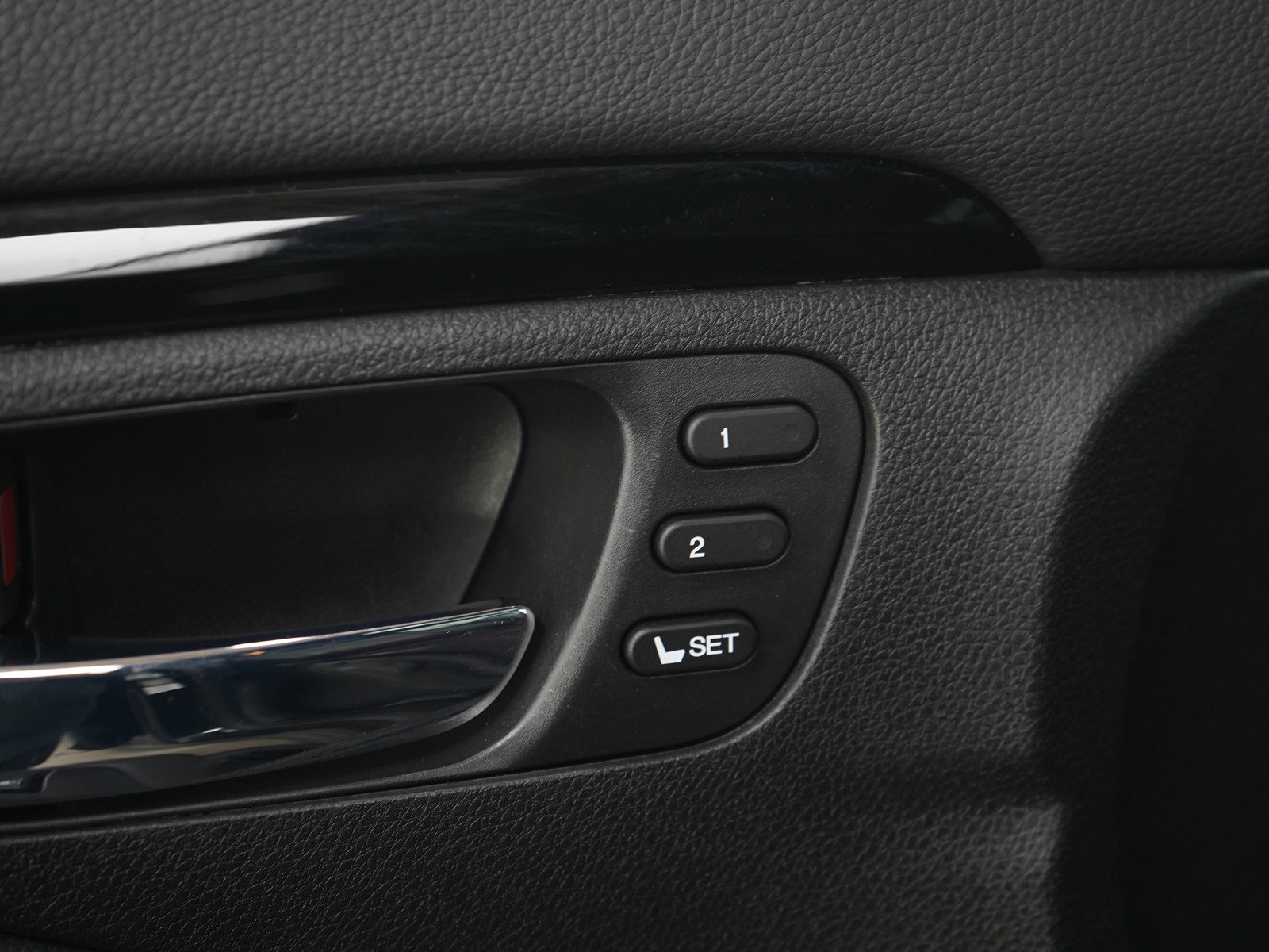 Used 2020 Honda Ridgeline Black Edition image 23
