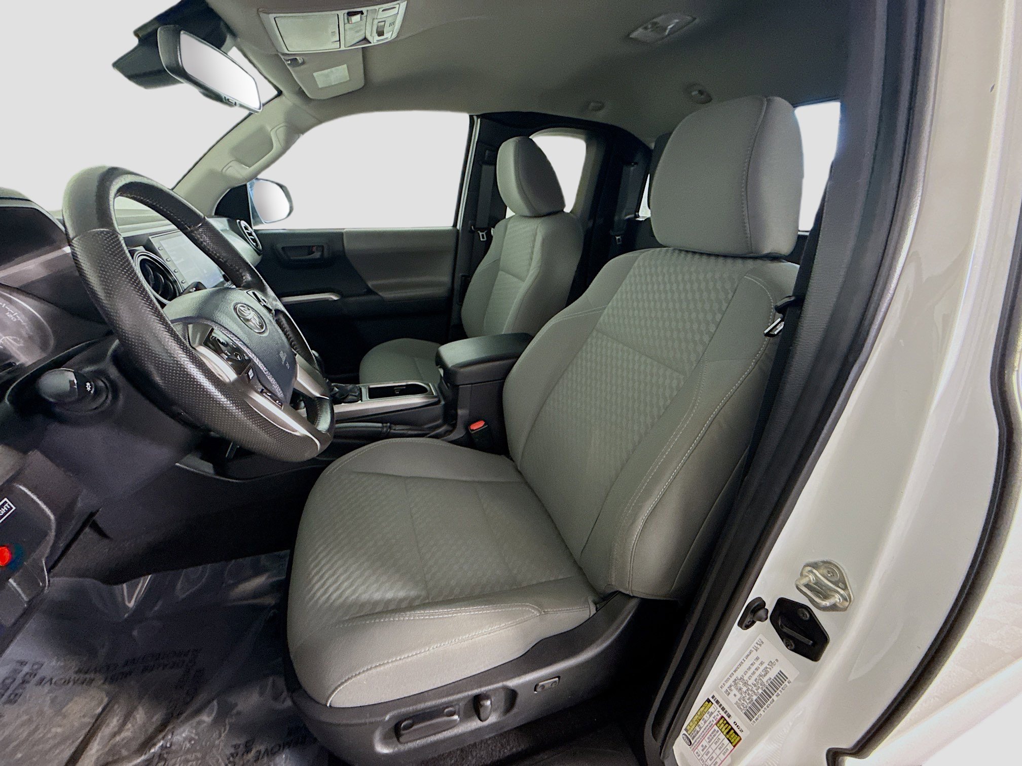 Used 2021 Toyota Tacoma SR5 image 21
