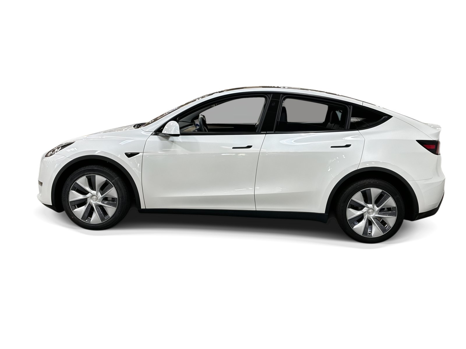 Certified 2023 Tesla Model Y Long Range AWD/4WD image 3