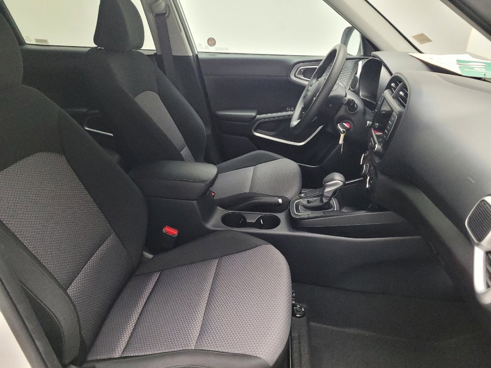 Used 2024 Kia Soul LX w/ Option Group 015 image 21