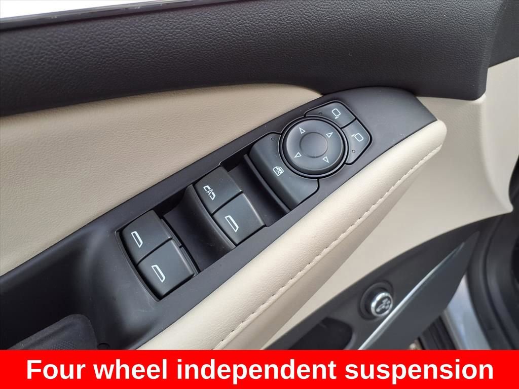 Used 2019 Buick Enclave Essence image 23