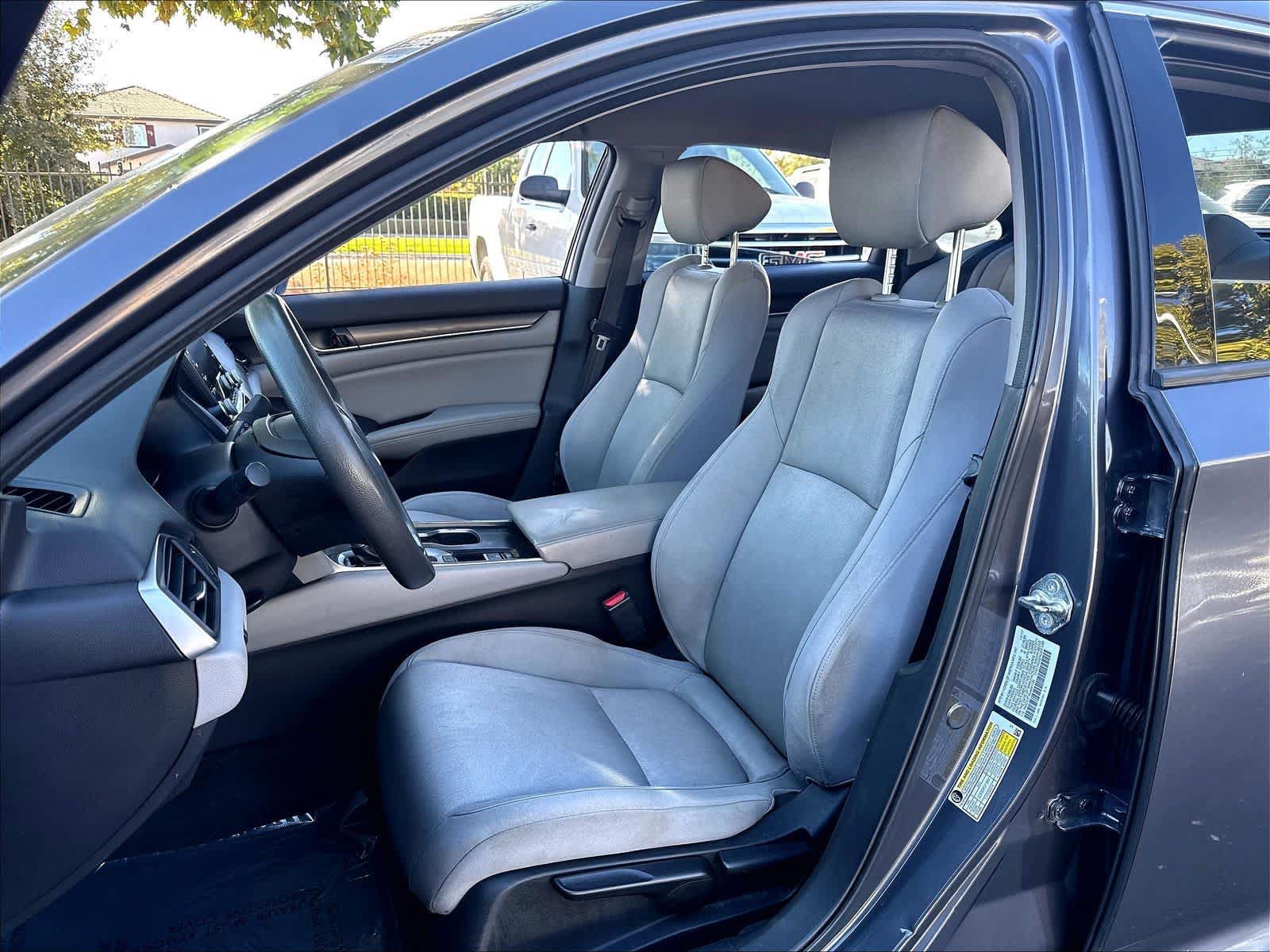 Used 2018 Honda Accord LX image 22