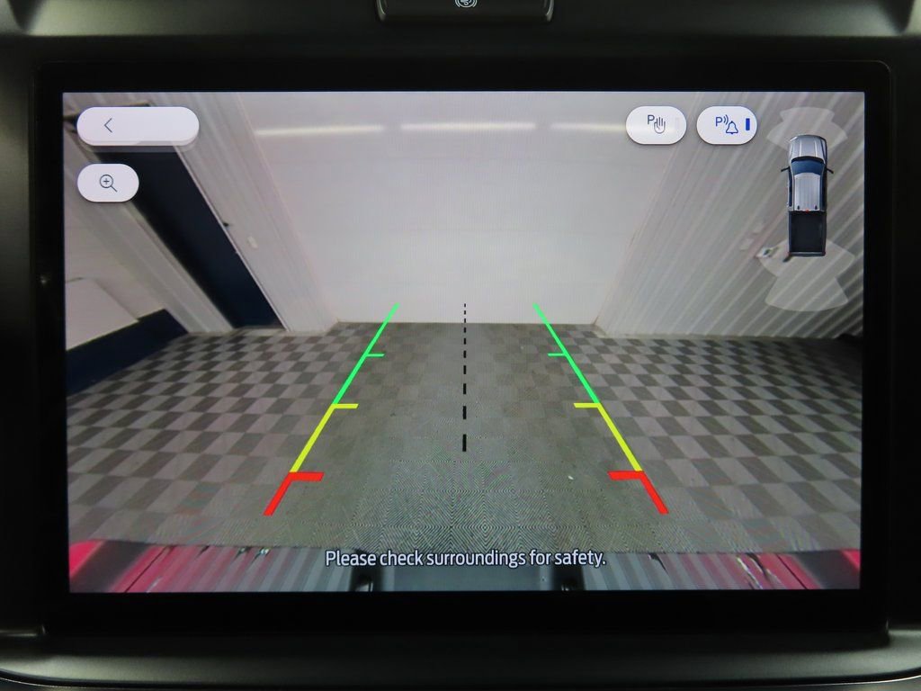 Used 2025 Ford F350 Platinum AWD/4WD image 19