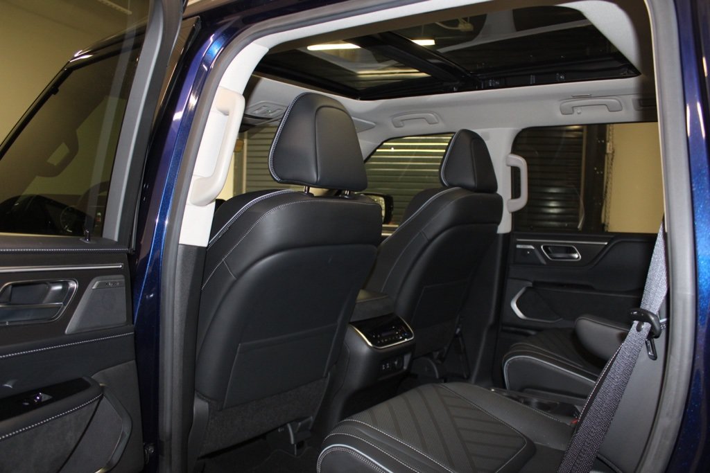 New 2025 INFINITI QX80 Luxe AWD/4WD image 42
