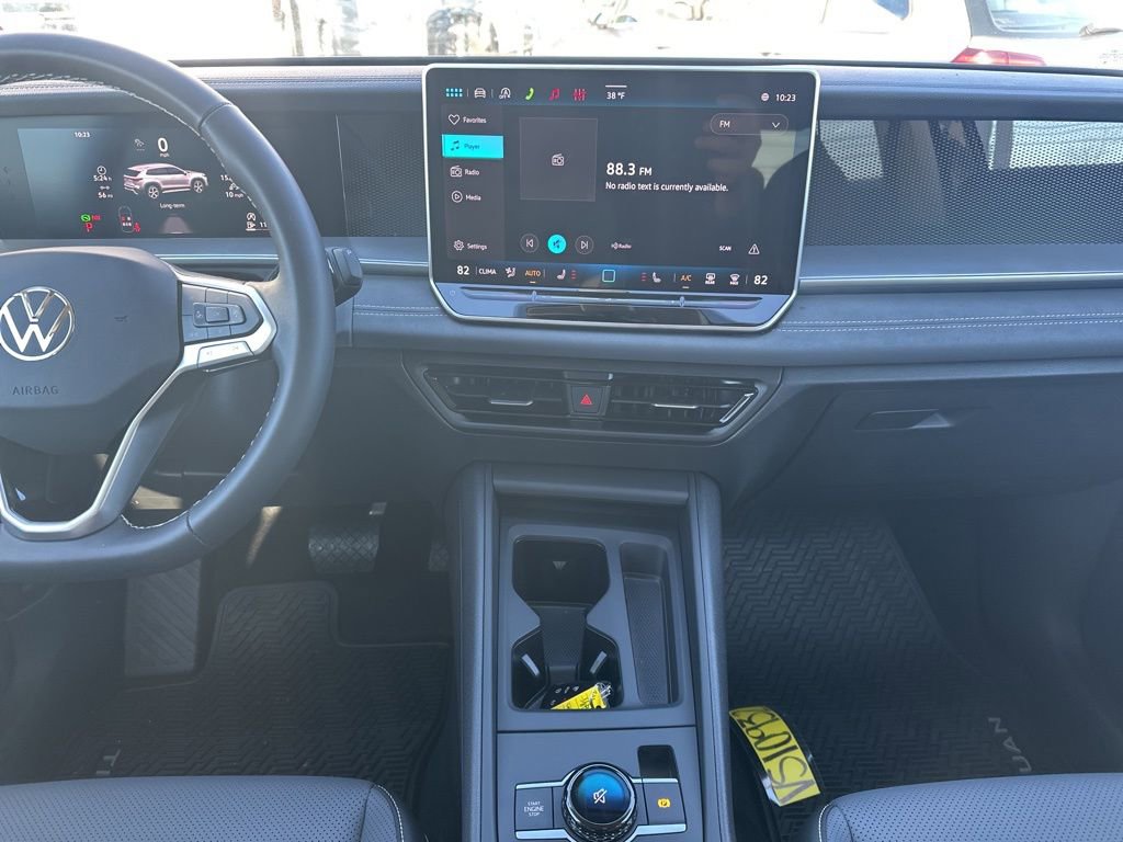 New 2026 Volkswagen Tiguan SE image 16