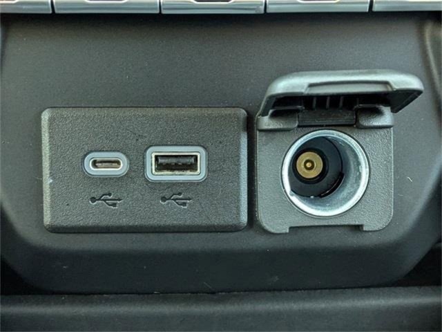 Used 2022 GMC Sierra 1500 SLT w/ SLT Premium Package image 26