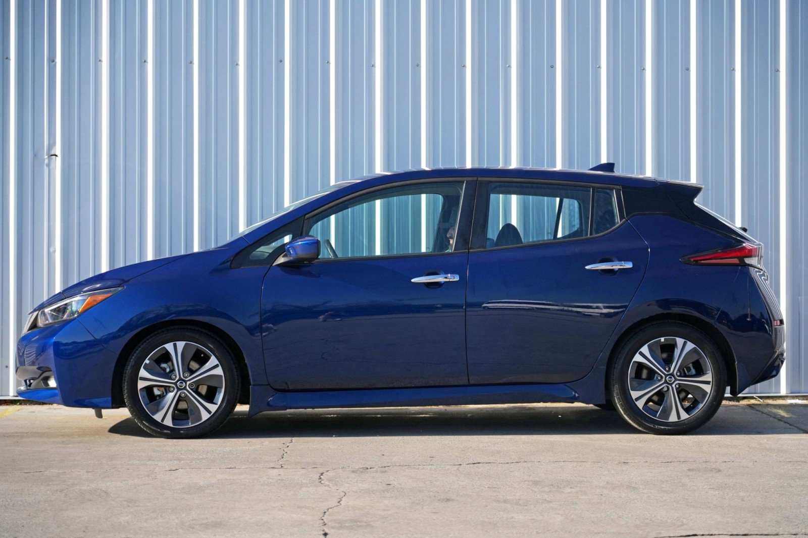 Used 2021 Nissan Leaf SV image 8