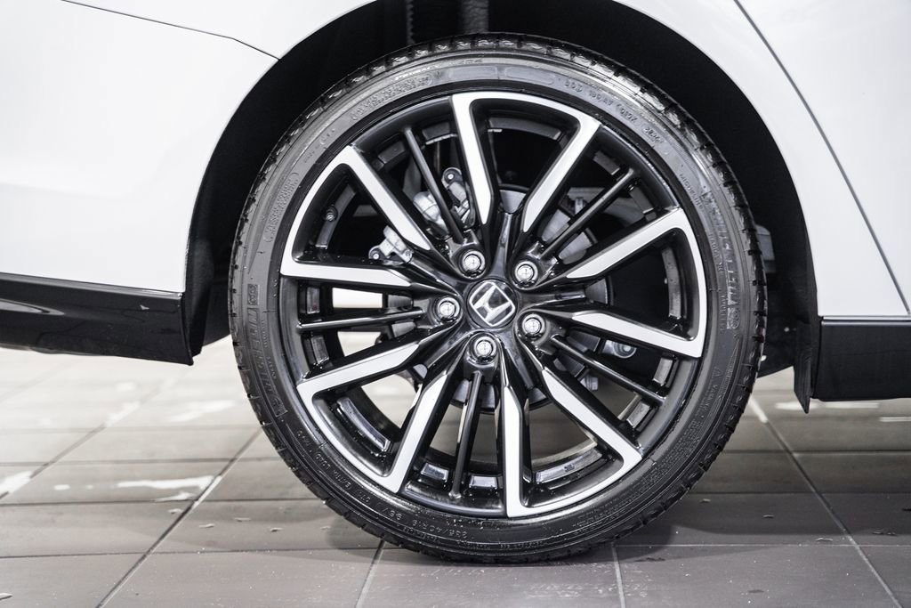 Used 2025 Honda Accord Touring image 21