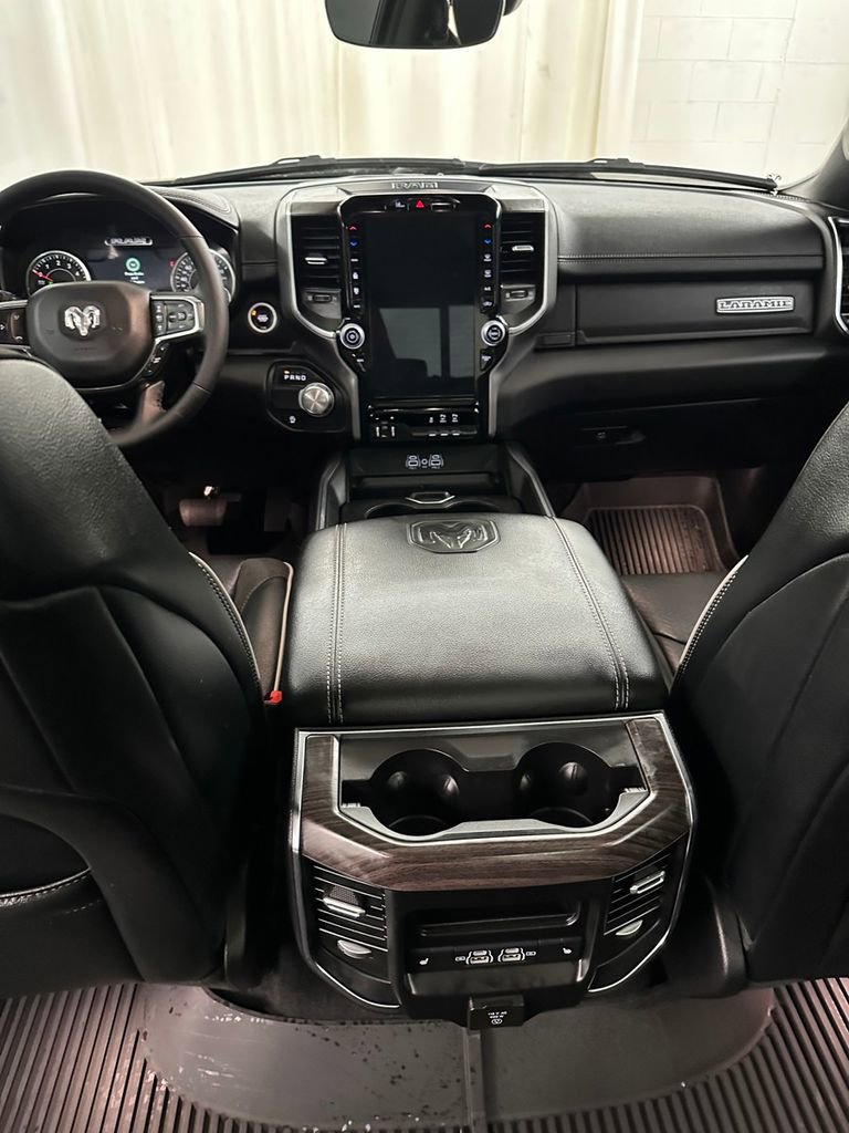 Used 2025 RAM 1500 Laramie w/ Laramie Southwest Edition image 25