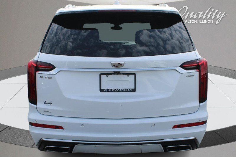 Used 2024 Cadillac XT6 Premium Luxury AWD/4WD image 4