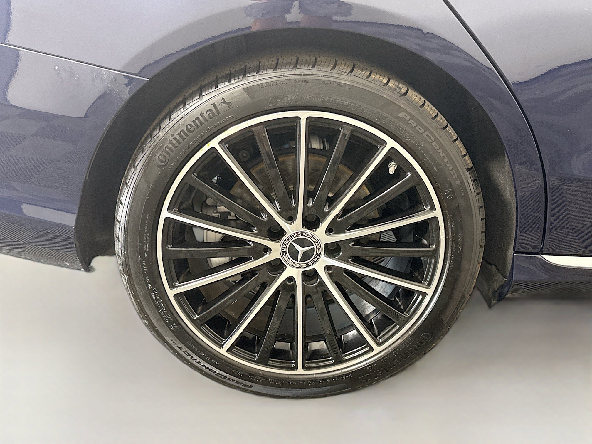 Used 2021 Mercedes-Benz C 300 Sedan w/ Premium Package image 33