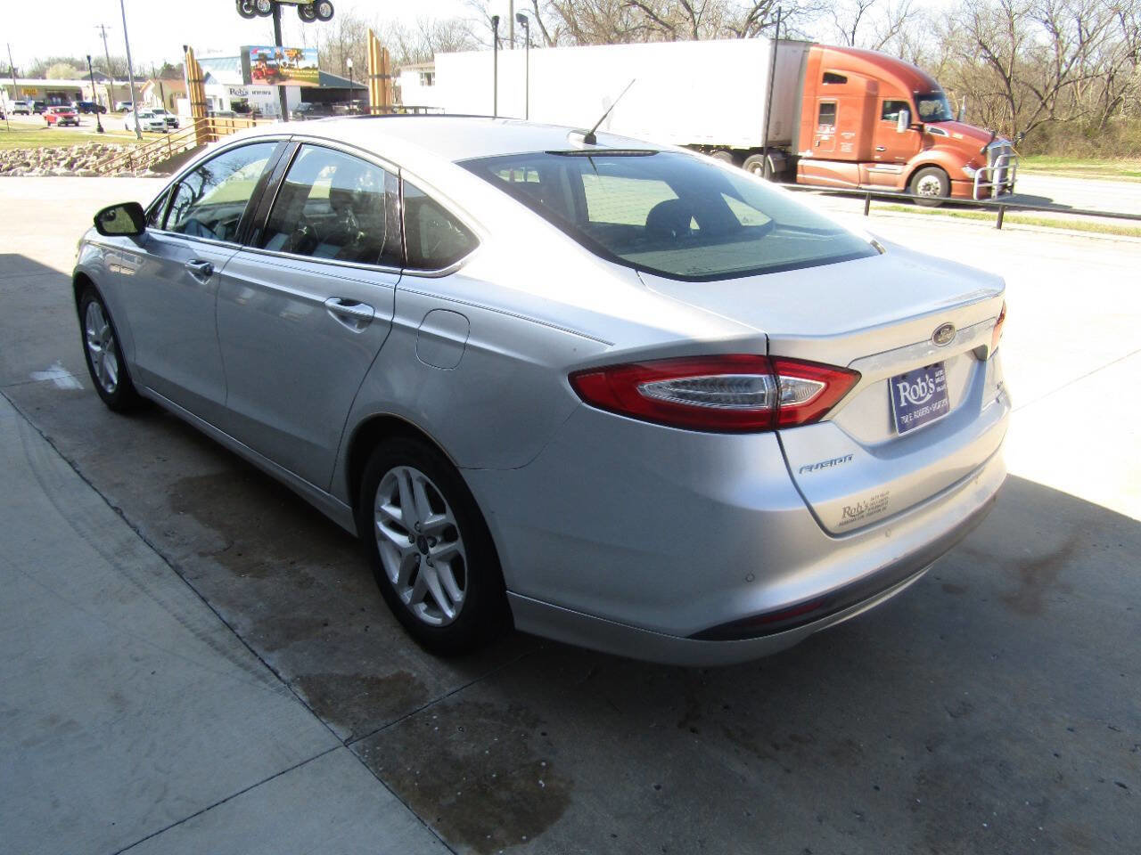 Used 2013 Ford Fusion SE image 5
