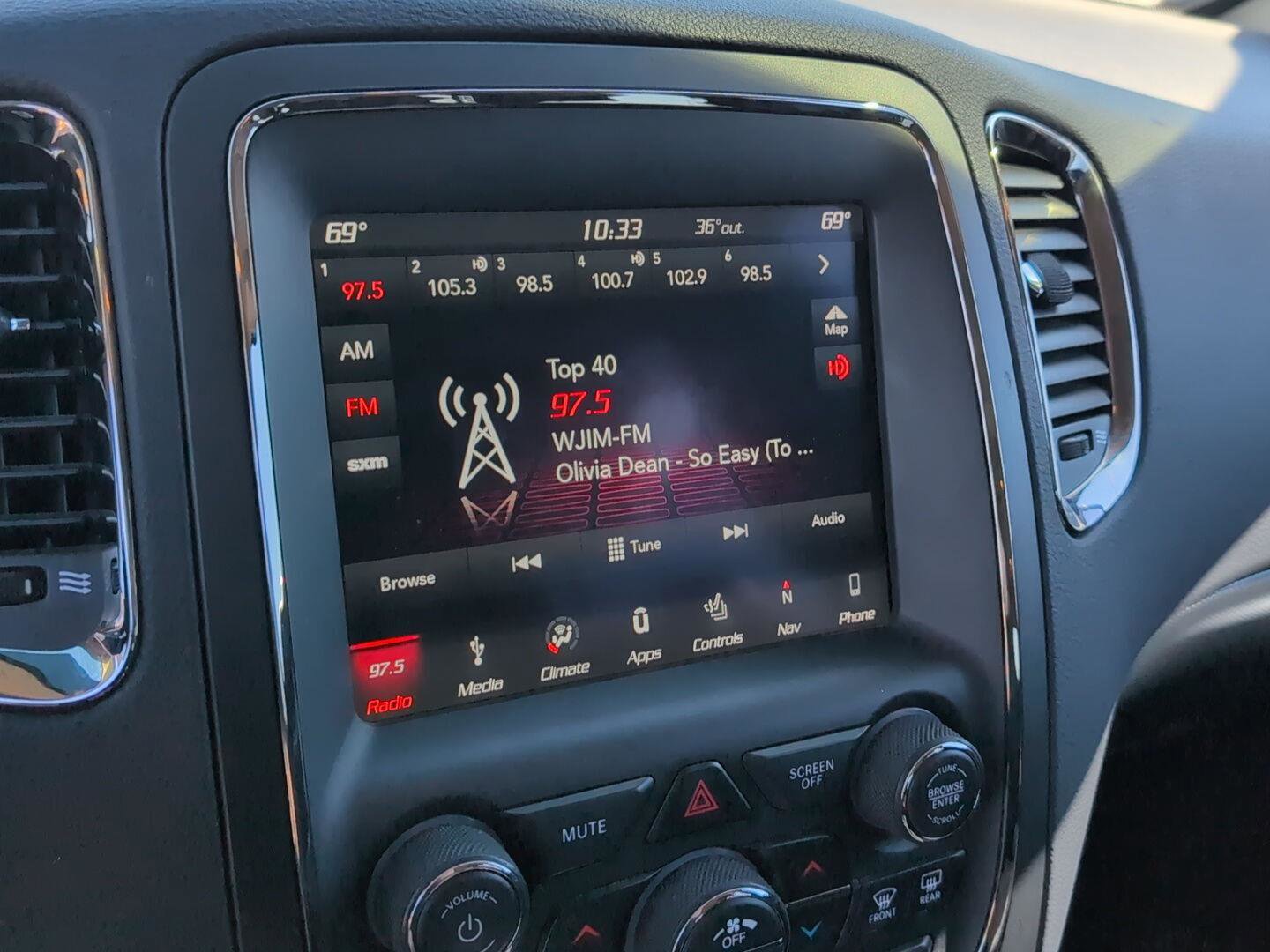 Used 2018 Dodge Durango GT image 24