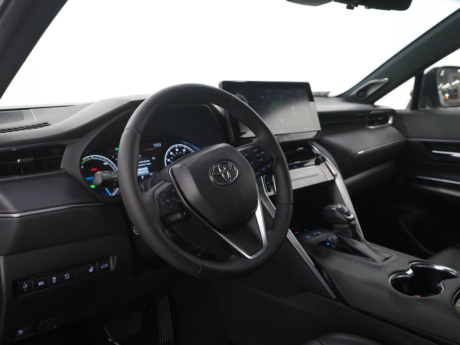 Used 2021 Toyota Venza Limited AWD/4WD image 26
