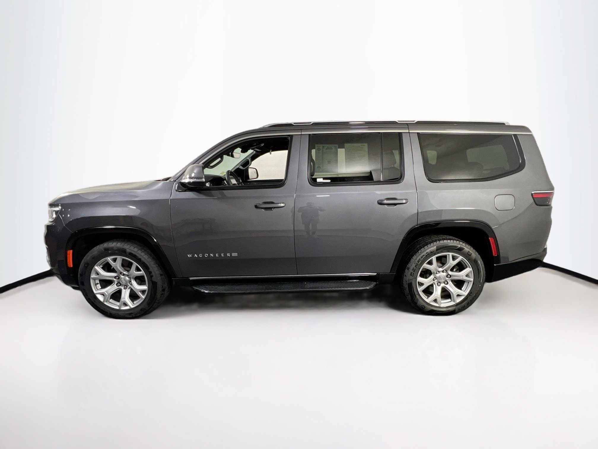 Used 2022 Jeep Wagoneer Series II image 8