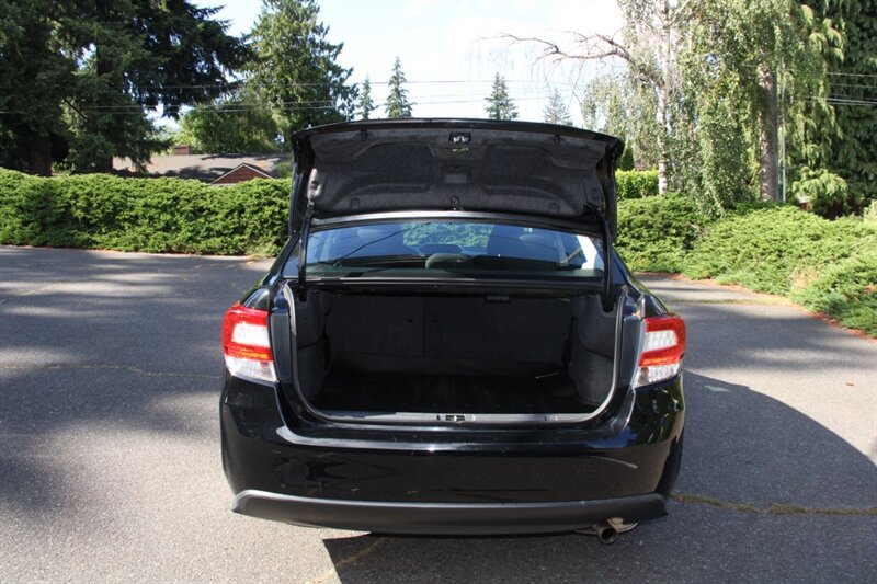 Used 2018 Subaru Impreza 2.0i AWD/4WD image 18