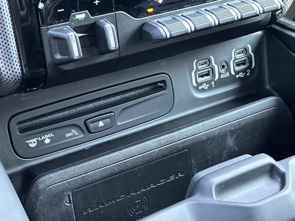 Used 2019 RAM 1500 Limited AWD/4WD image 43
