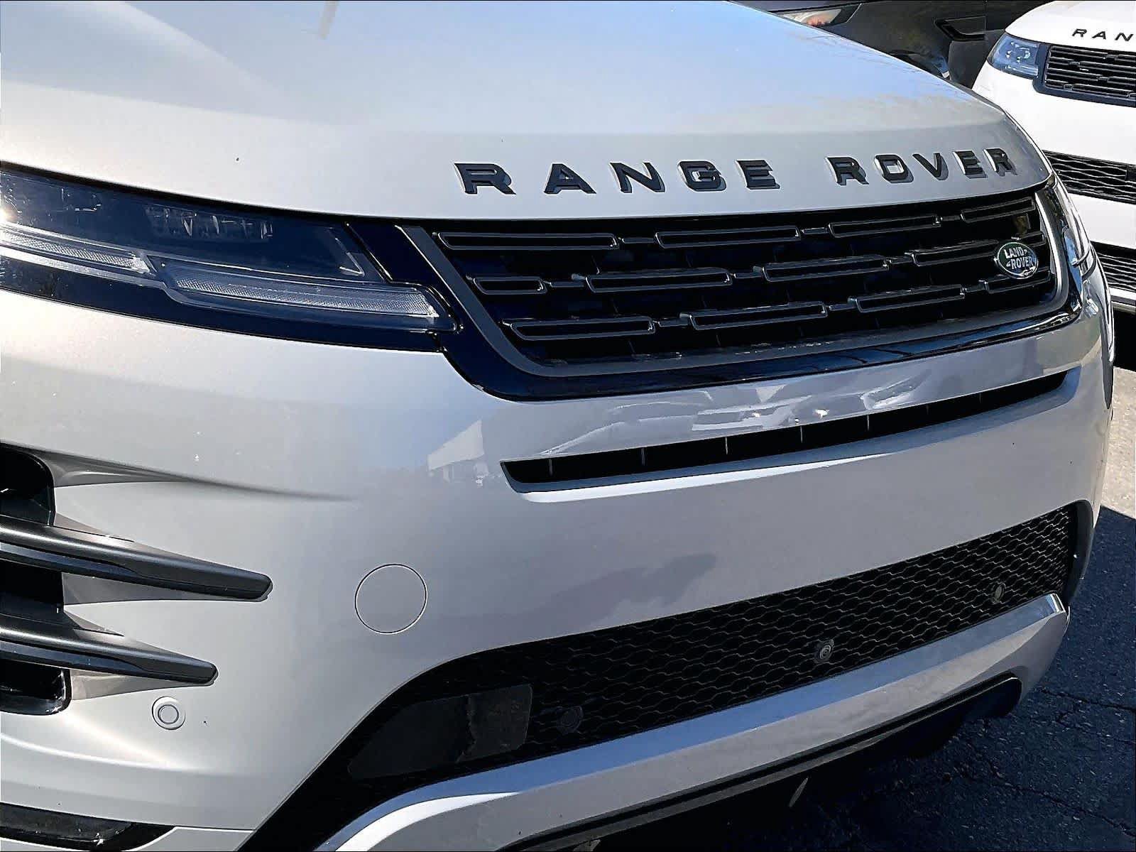 Used 2026 Land Rover Range Rover Evoque Dynamic SE AWD/4WD image 33