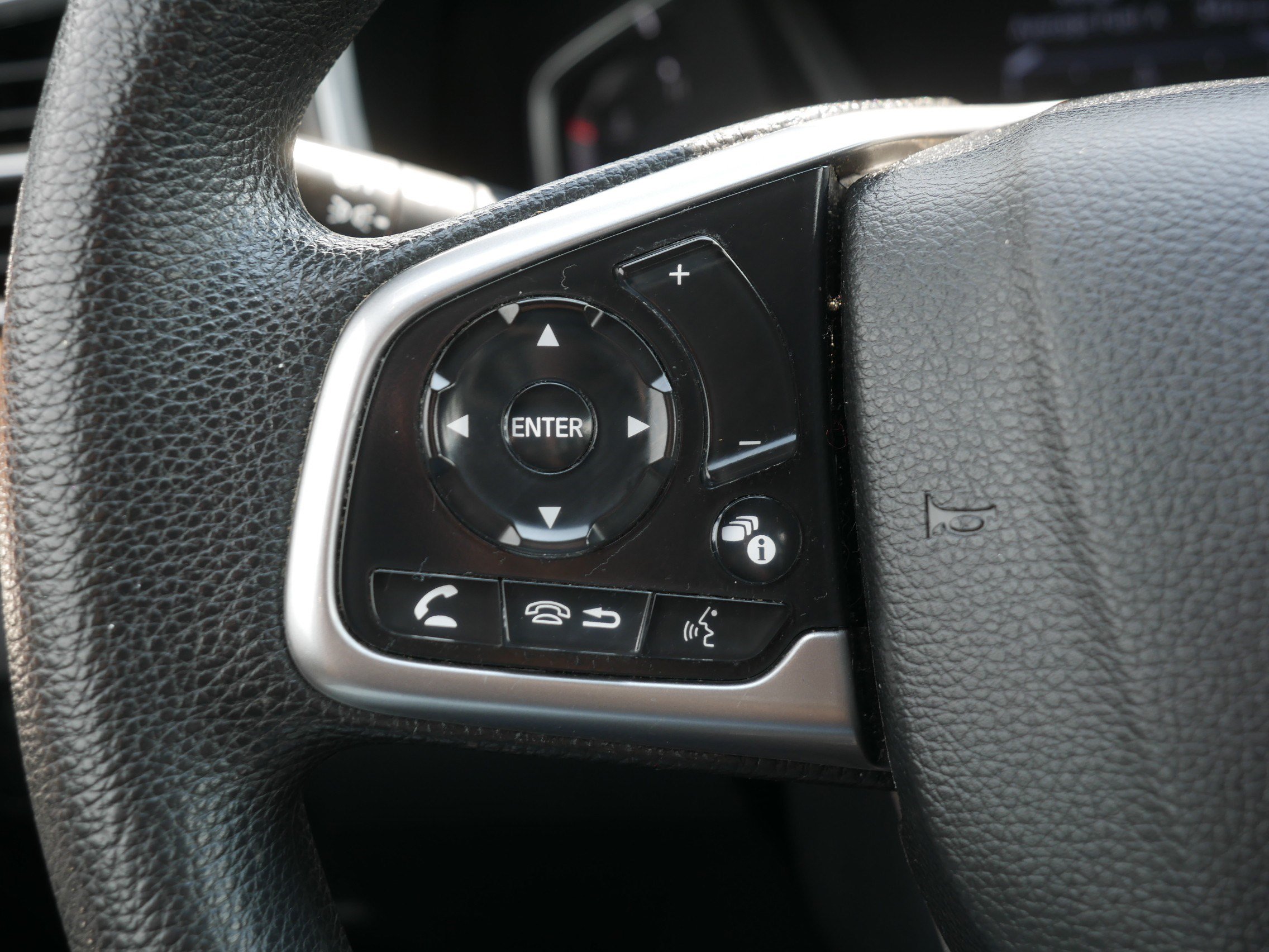 Used 2019 Honda CR-V EX image 31