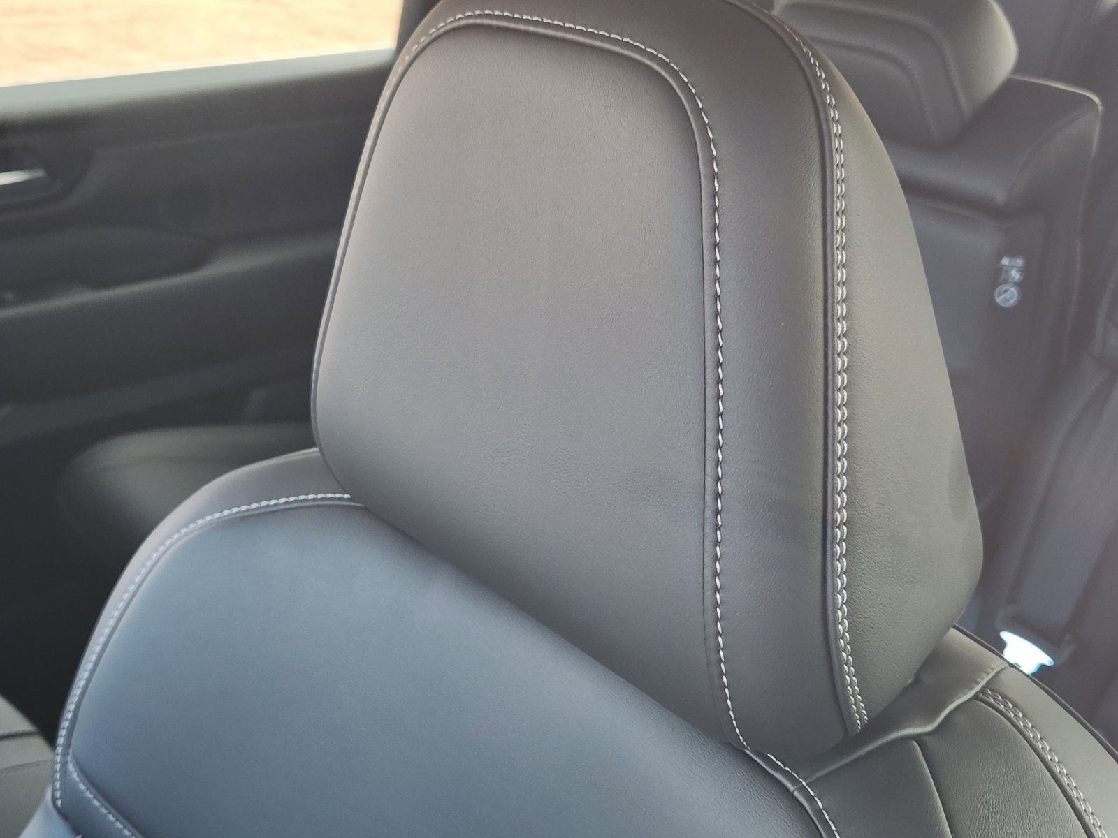 New 2026 Nissan Armada SV image 14