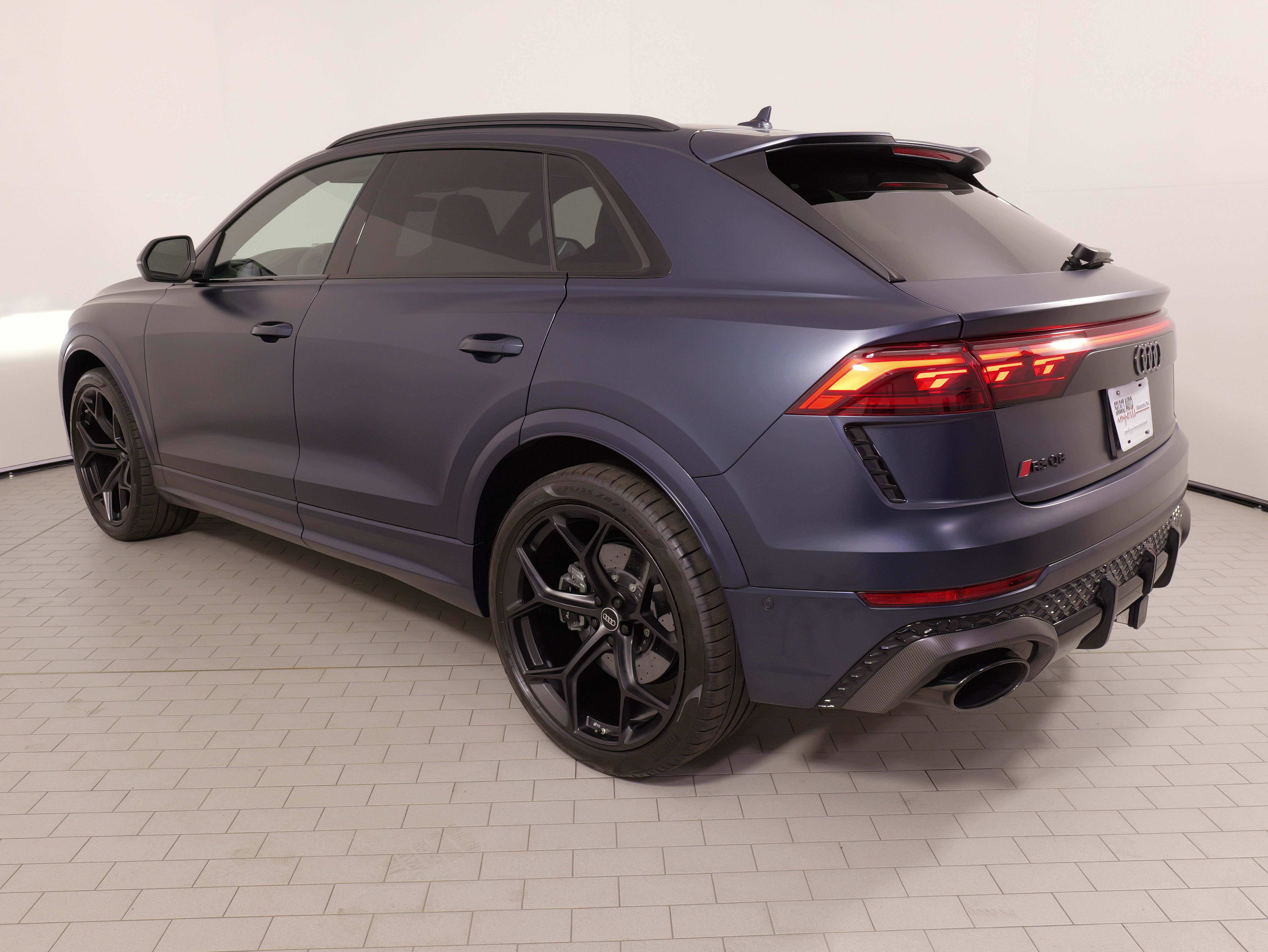 Used 2025 Audi RS Q8 performance AWD/4WD image 18