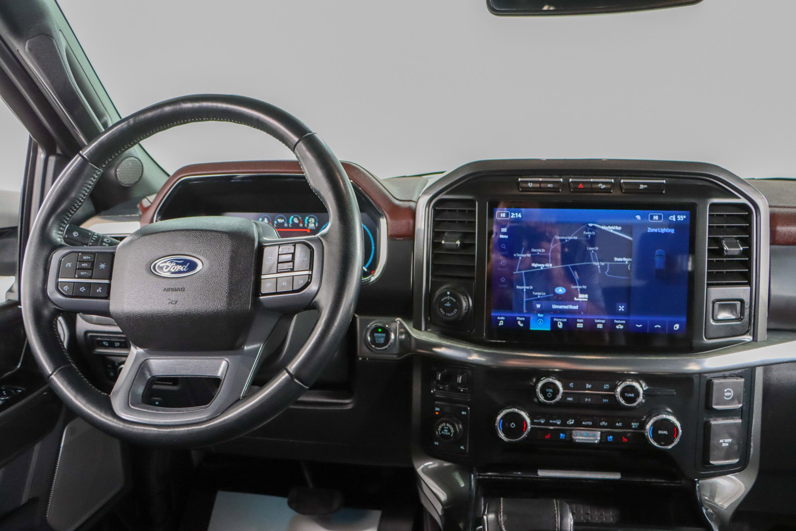 Used 2023 Ford F150 Lariat image 18