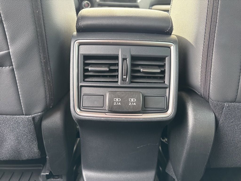 Used 2023 Subaru Forester Limited AWD/4WD image 32