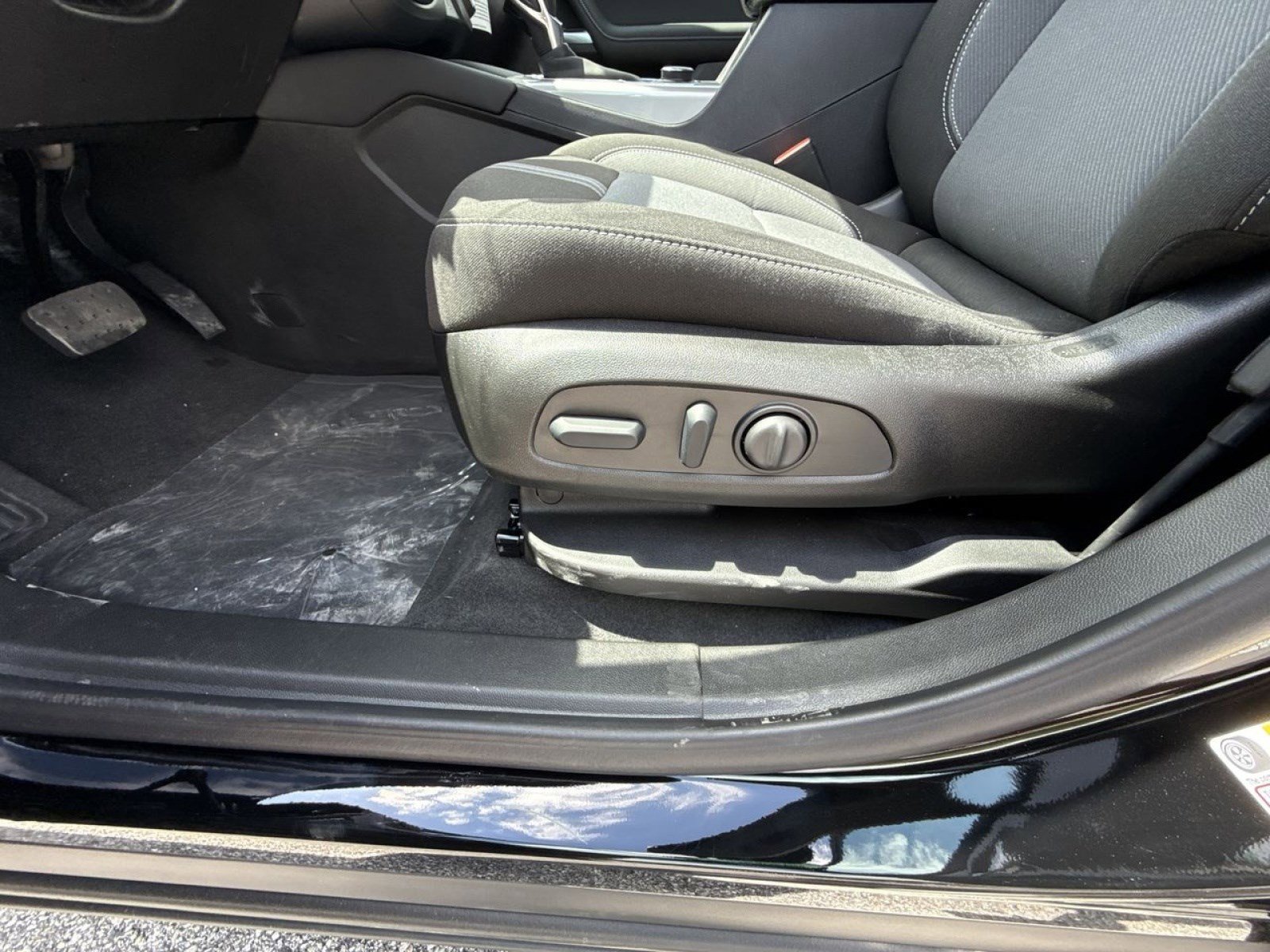 New 2025 Chevrolet Blazer LT w/ Convenience Package image 14