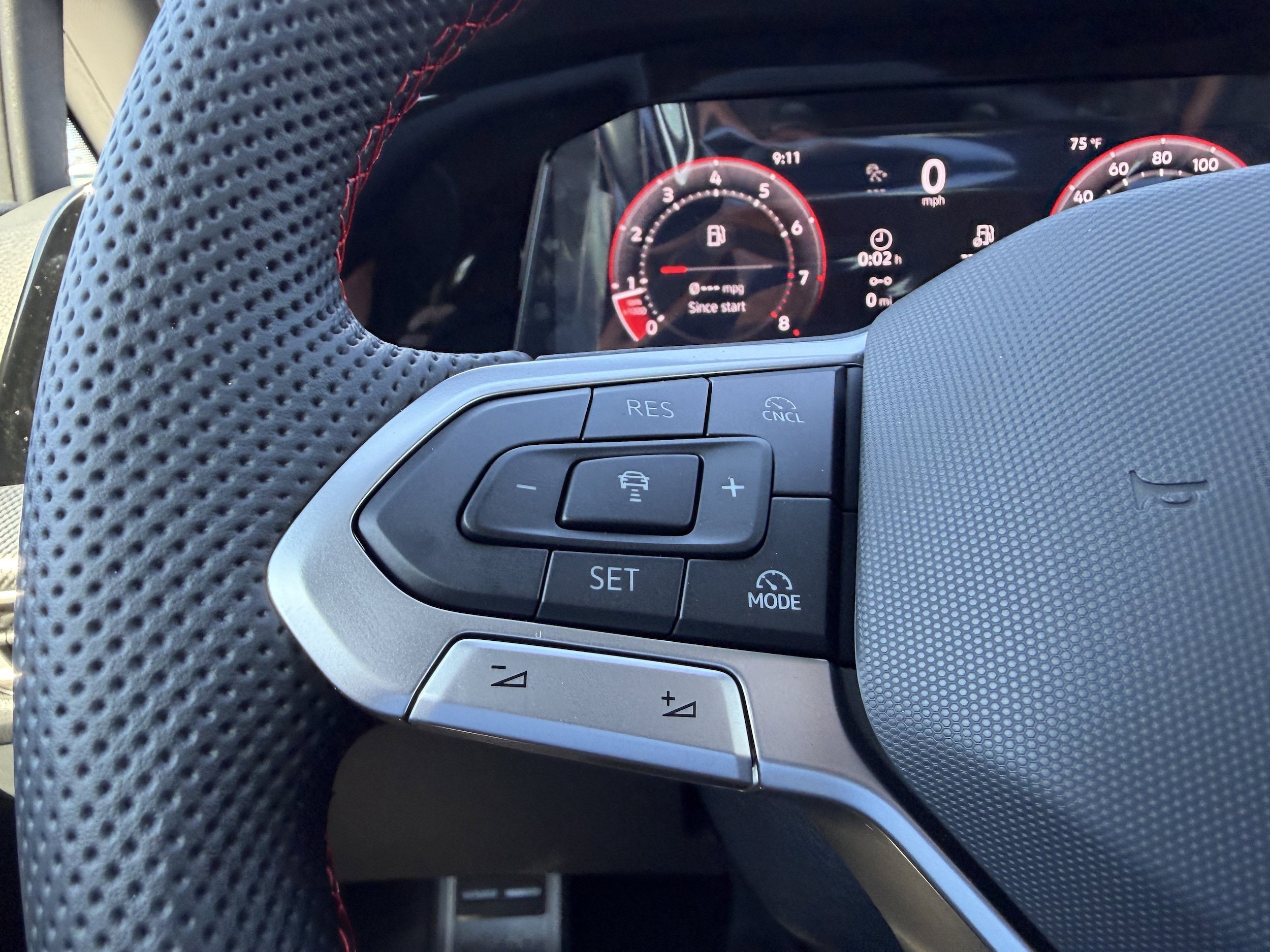 New 2026 Volkswagen GTI SE FWD image 28